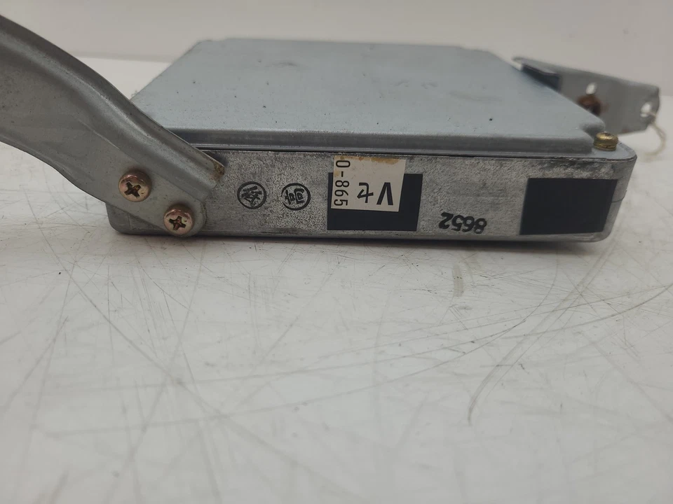 1998 TOYOTA CAMRY 3.0I V6 AUTO Engine ECU  - Image 2 of 4