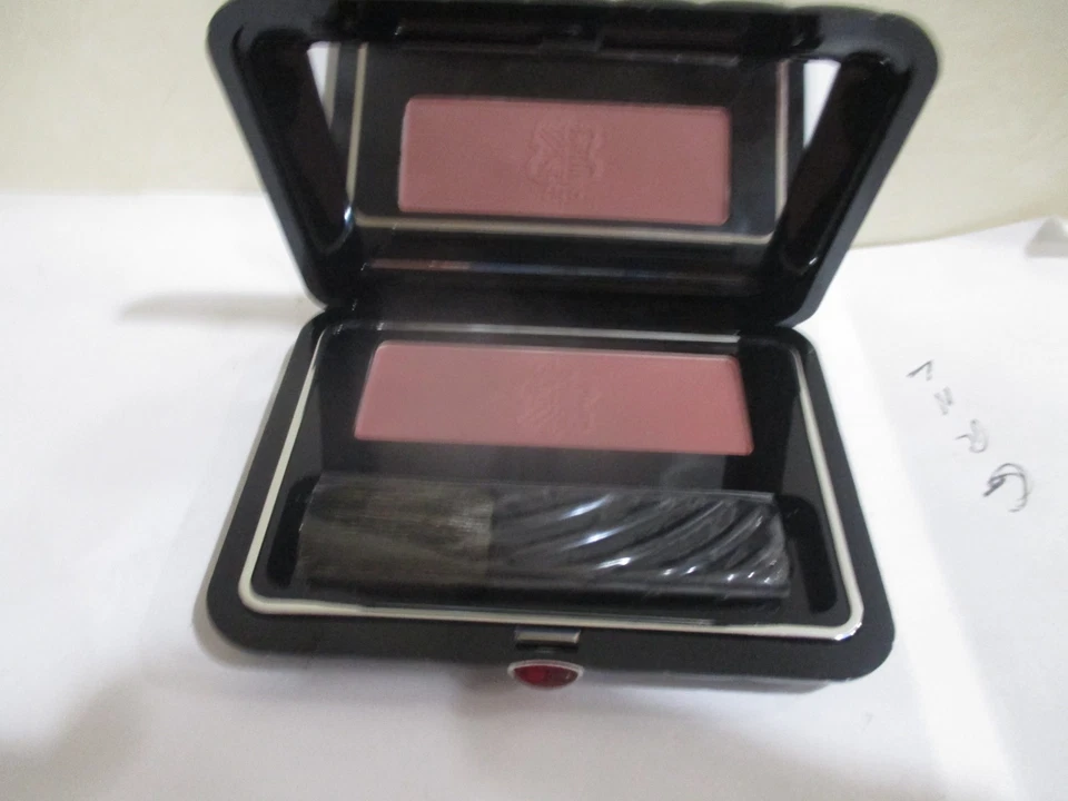 Borghese ~ Powder Blush - SHADE - Amalfi Red-17 - With Brush - Image 2 of 2