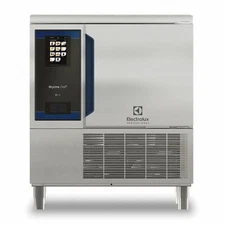 Electrolux Professional 727731 35" Undercounter Blast Chiller/Freezer, 6 Pans...