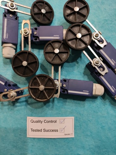 Quantity of 6 Limit switch,XC Standard, XCKN, plastic roller Telemecanique xckn