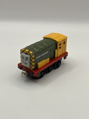 2005 Thomas Train Engine Take N Play Die-cast IRON ARRY Learning Curve (lot 1)