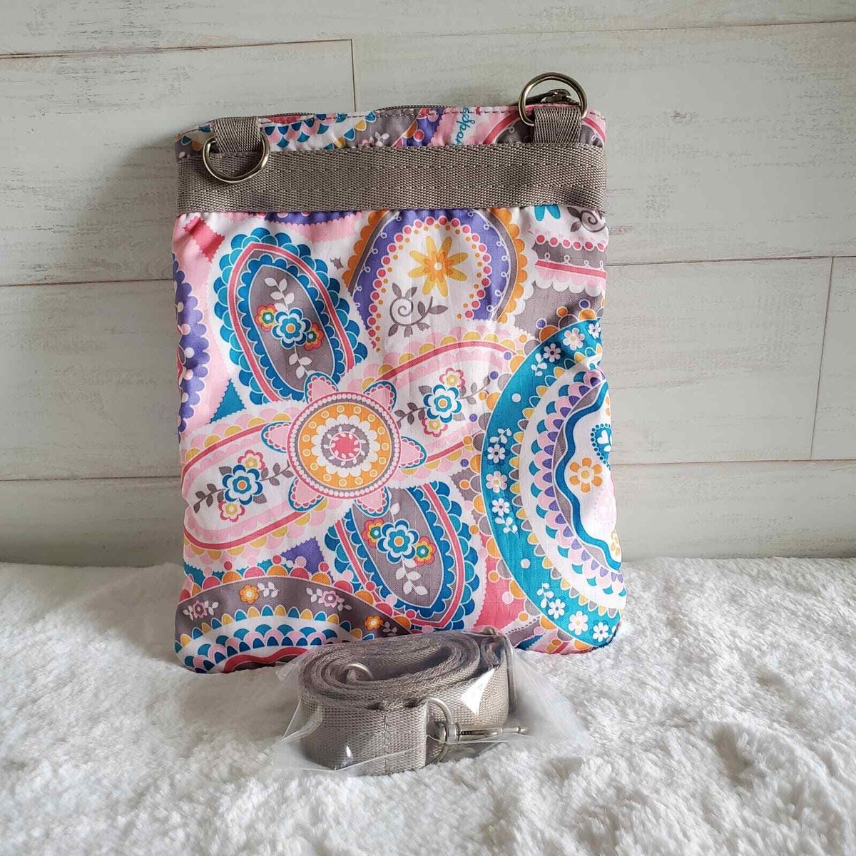 ラベンダー色●国内公式完売●LeSportsac●3 ZIP CROSSBODY LeSportsac Kasey 3 Zip Crossbody Bag Read Description | eBay