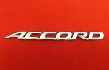 2003-2005 Honda Accord Rear Lid Chrome Center Emblem Logo Badge