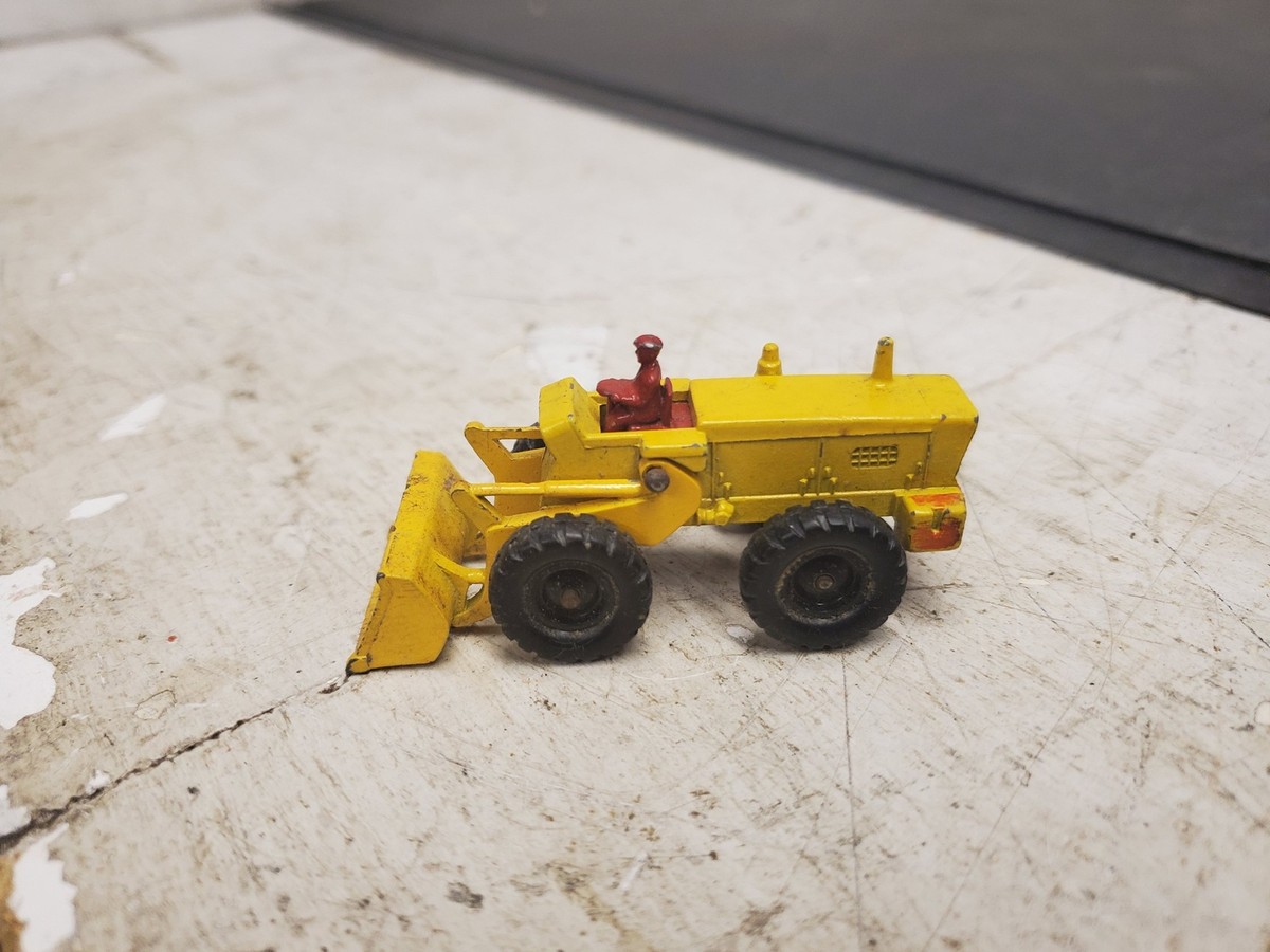 ミニカー MATCHBOX No.43 AVELING-BARFORD TRACTOR Aveling-Barford Tractor Shovel (43-B) | Matchbox Cars Wiki