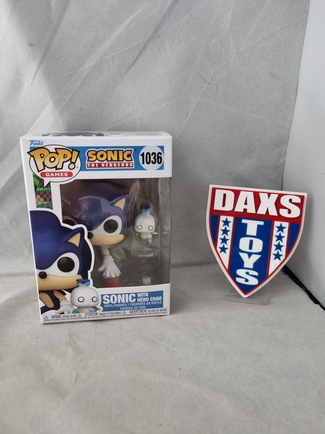 Funko Pop! Vinyl Figure Sonic The Hedgehog - Sonic with Hero Chao Buddy #1036