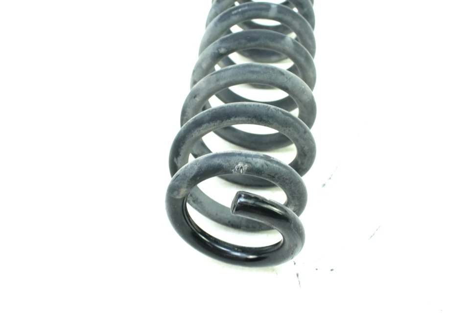 06-13 BMW 325i MUELLE HELICOIDAL TRASERO IZQUIERDO O DERECHO OEM Foto 3 de 4