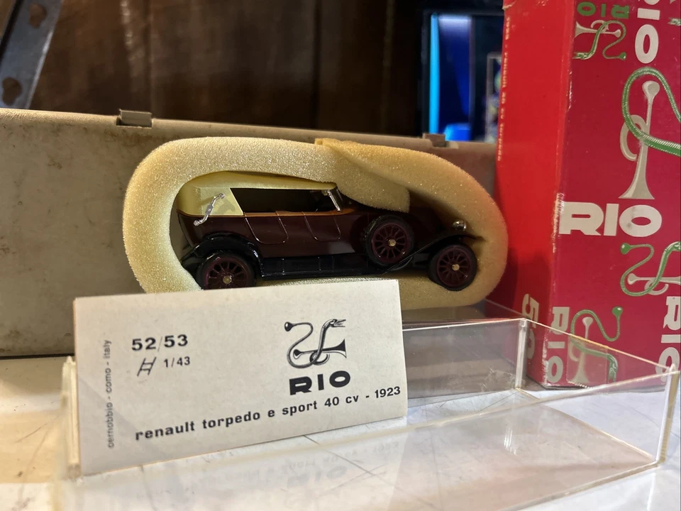 里约压铸汽车 1923 年雷诺 40 CV 鱼雷勃艮第 #52 — 第 2/4 张图片