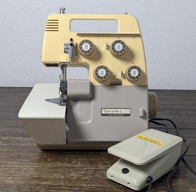 BERNINA BERNETTE 234 Overlock Serger 2 Needle Sewing Machine *READ DESCRIPTION* 