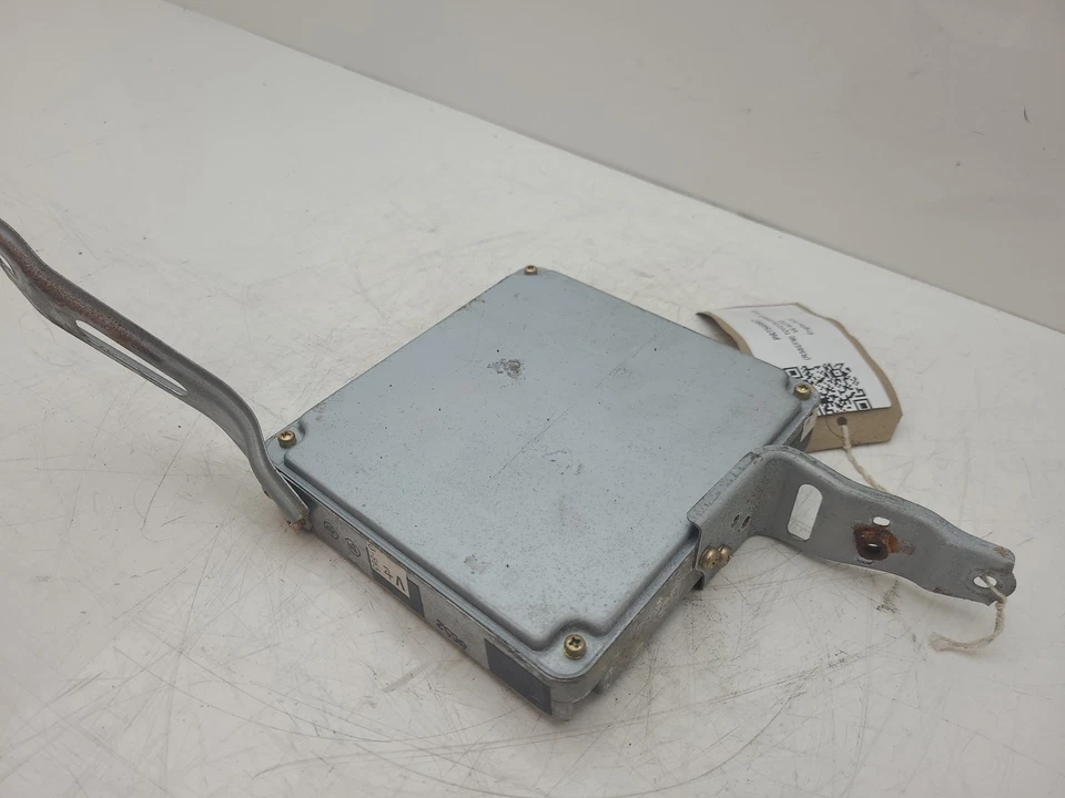 1998 TOYOTA CAMRY 3.0I V6 AUTO Engine ECU  - Image 3 of 4