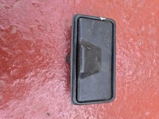 Land Rover Defender Tdi Dashtop Mounted Ashtray/coin Tray