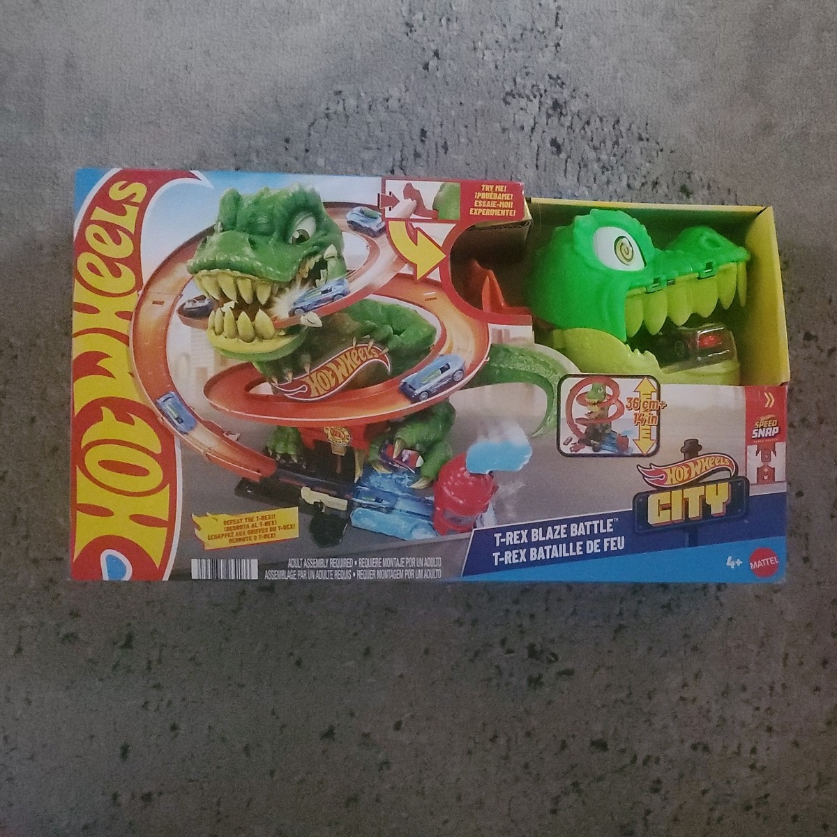 Hot Wheels City T-Rex Blaze Battle Playset Speed Snap Includes 1