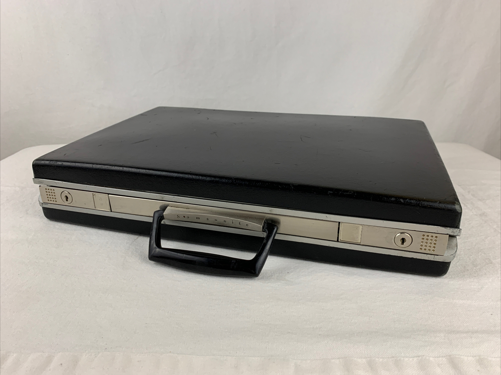 old samsonite briefcase