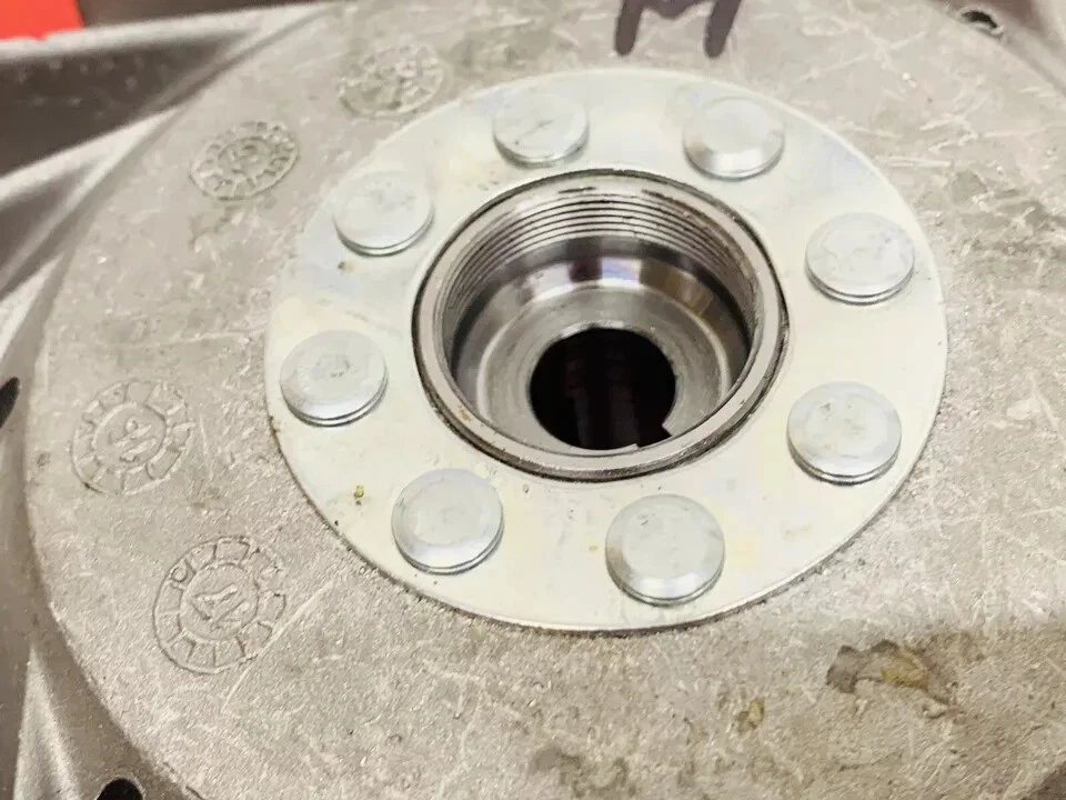 VESPA P125X P150X P200E 1977 A 1983 ESTÁNDAR ARRANQUE NO ELÉCTRICO VOLANTE Foto 2 de 4