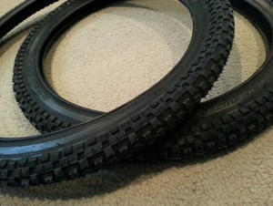 thick bmx tires