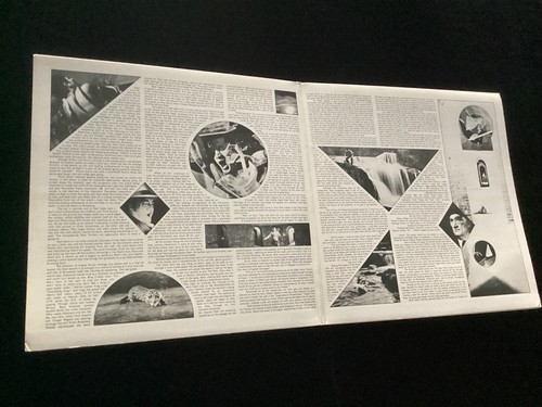 Genesis – The Lamb Lies Down On Broadway - Gatefold UK LP - 2nd Press & Inners - Picture 5 of 6