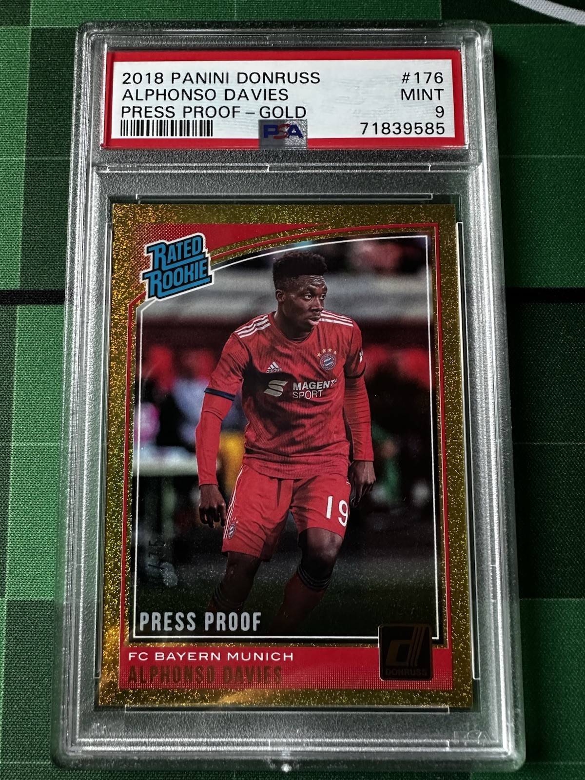 2018 Donruss Soccer Alphonso Davies Gold Press Proof Rated Rookie /75 PSA 9