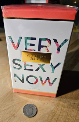 VICTORIA'S SECRET Very Sexy Now  Eau de Parfum 3.4 oz/100ml New Sealed #C1-1