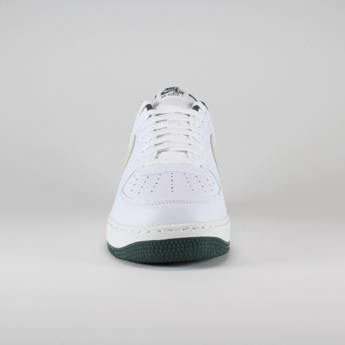 Nike Air Force 1  display picture 3