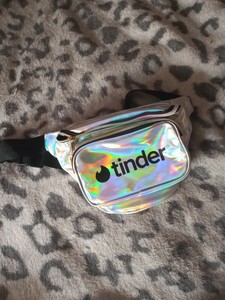 tinder fanny pack