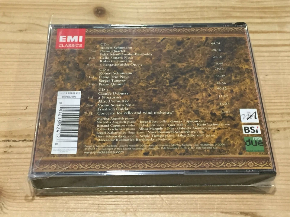Signed by GABRIELA MONTERO Martha Argerich Lugano Festival 2006 EMI CLASSICS 3CD - Bild 2 von 4