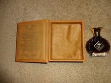 War and Peace Part II Areej Le Doré perfume - a fragrance for