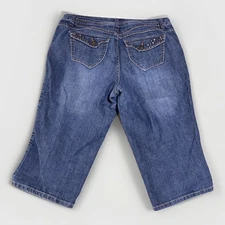 Gitano capris shorts denim studded Size 18 Blue 38x18