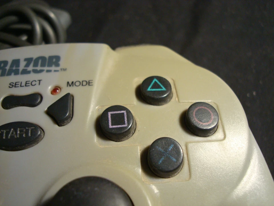 Razor Power Shock Pad 4808 PS1 Controller - Image 3 of 4