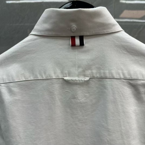 Camisa informal de manga larga bordada de manga larga Thom Browne para hombre/mujer - Imagen 4 de 8