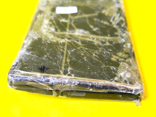 🔥EXTREMELY BROKEN🔥 GOOGLE PIXEL 7 UNLOCKED ANDROID 5G LTE 50MP 6.3" CELL PHONE - Afbeelding 7 van 8