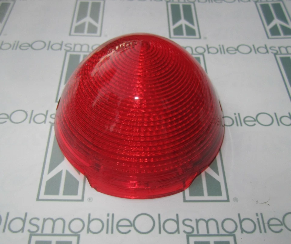 Lente de luz trasera Oldsmobile 98 1952-1953 y Fiesta. Impresión Guide R3-52 Foto 4 de 4