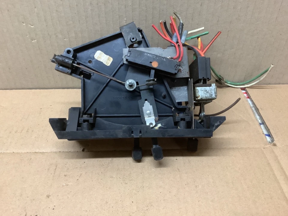 Chevy Cavalier 1982-1987 calentador control calentador con aire acondicionado 16013791 OEM Foto 3 de 4