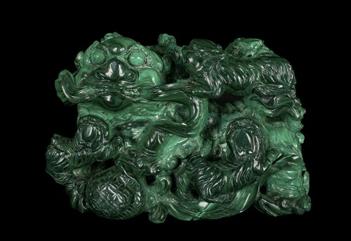 Eine Große Malachit Figurengruppe ( ShiShi / Wächterlöwen ) , China 1. H. 20. Jh - Bild 8 von 10