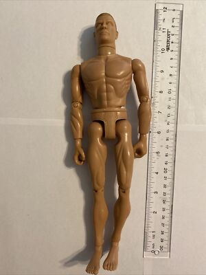 GI JOE ACTION FIGURE 12