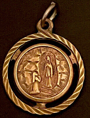 14K Yellow Gold 12mm Our Lady of Sorrows Medal 