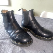 Dr. Martens 2976 Chelsea Boots Unisex Black Leather, UK Size 7