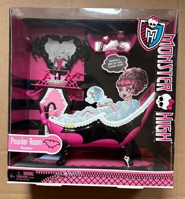 NEW Sealed Monster High Powder Room DRACULAURA MIB