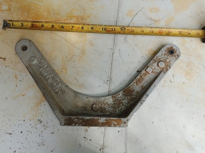 #ad McElroy Rolling 28 Hydraulic Pump Pipe Fusion Machine Parts Suport Bracket $125.00