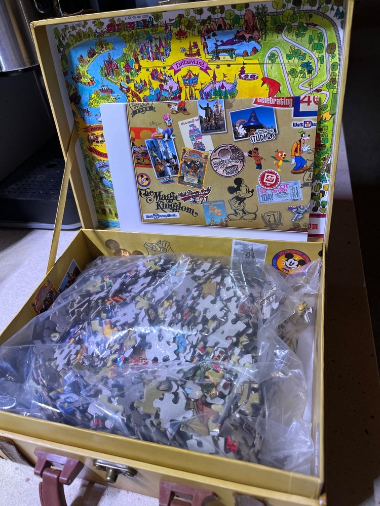Vintage Walt Disney Magic Kingdom Puzzle - unopened