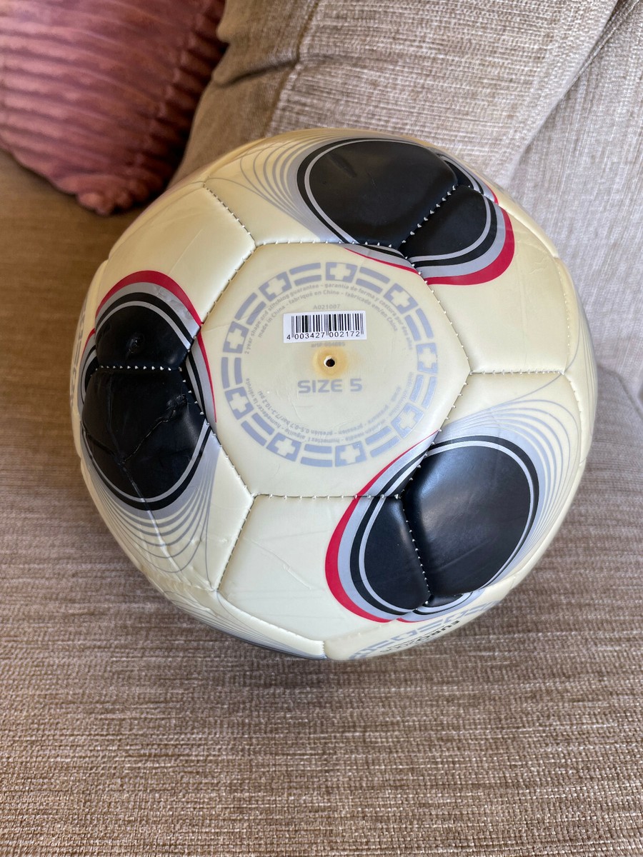 Adidas Europass Capitano UEFA Euro 2008 Official Match Ball Adidas Europass Capitano UEFA Euro 2008 Official Match Ball