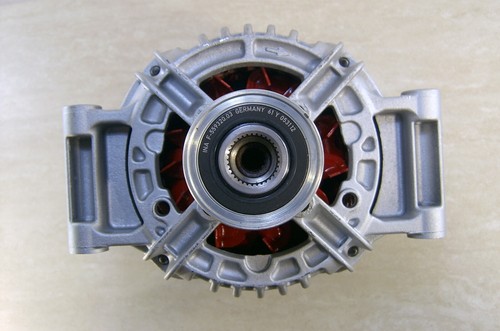 GENUINE BOSCH ALTERNATOR TO FIT SOME MERCEDES SPRINTER 90AMP 0124325170 114392 - Picture 16 of 19