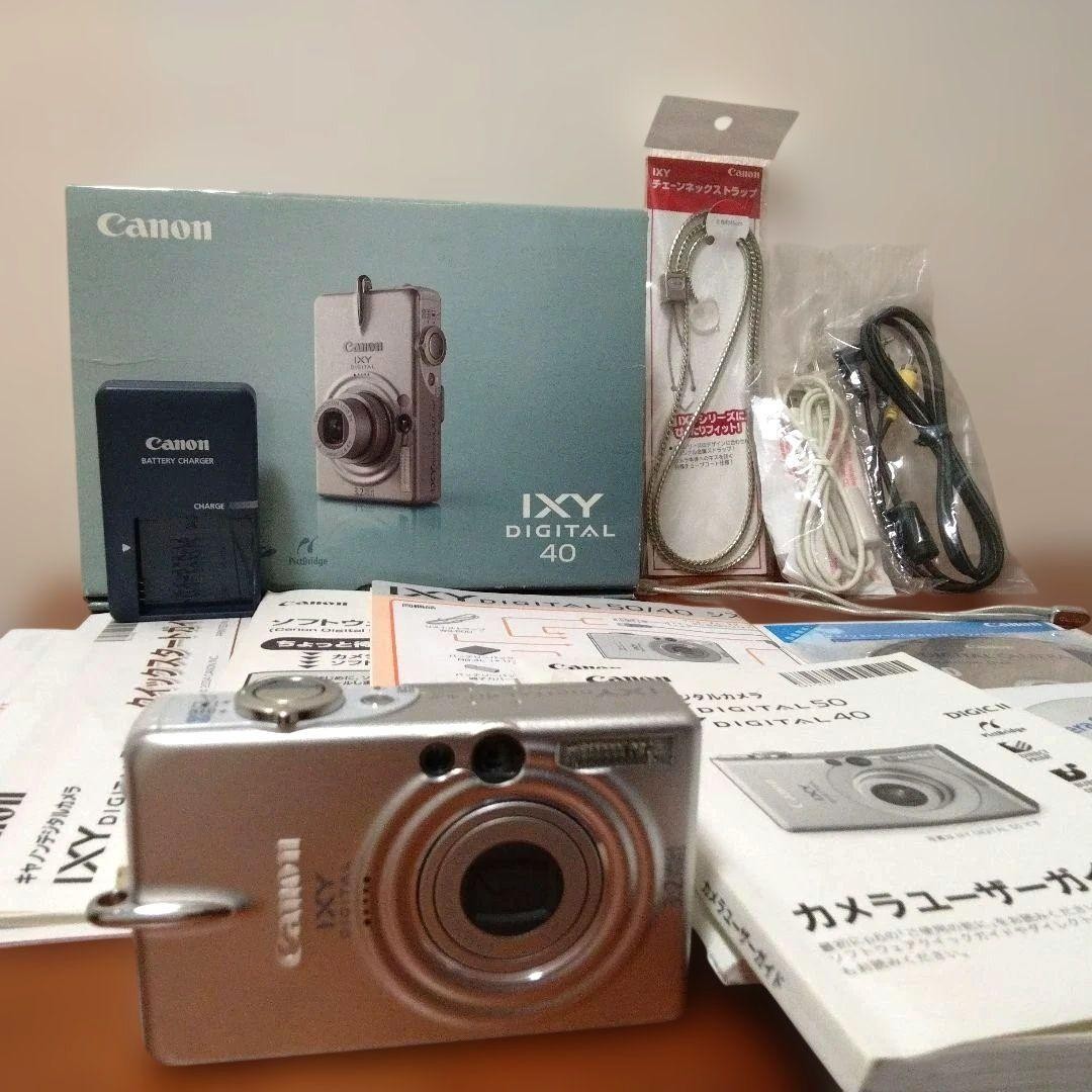 Canon IXY DIGITAL 40 Compact Digital Camera 3.2MP CCD Optical Zoom