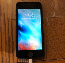 Apple iPhone 5, 12GB I think the battery is shot. Unlocked.