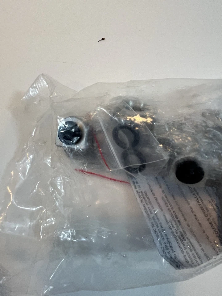 Cilindro maestro de freno para Chrysler Sebring Dodge Stratus Dorman M630160 Foto 2 de 4