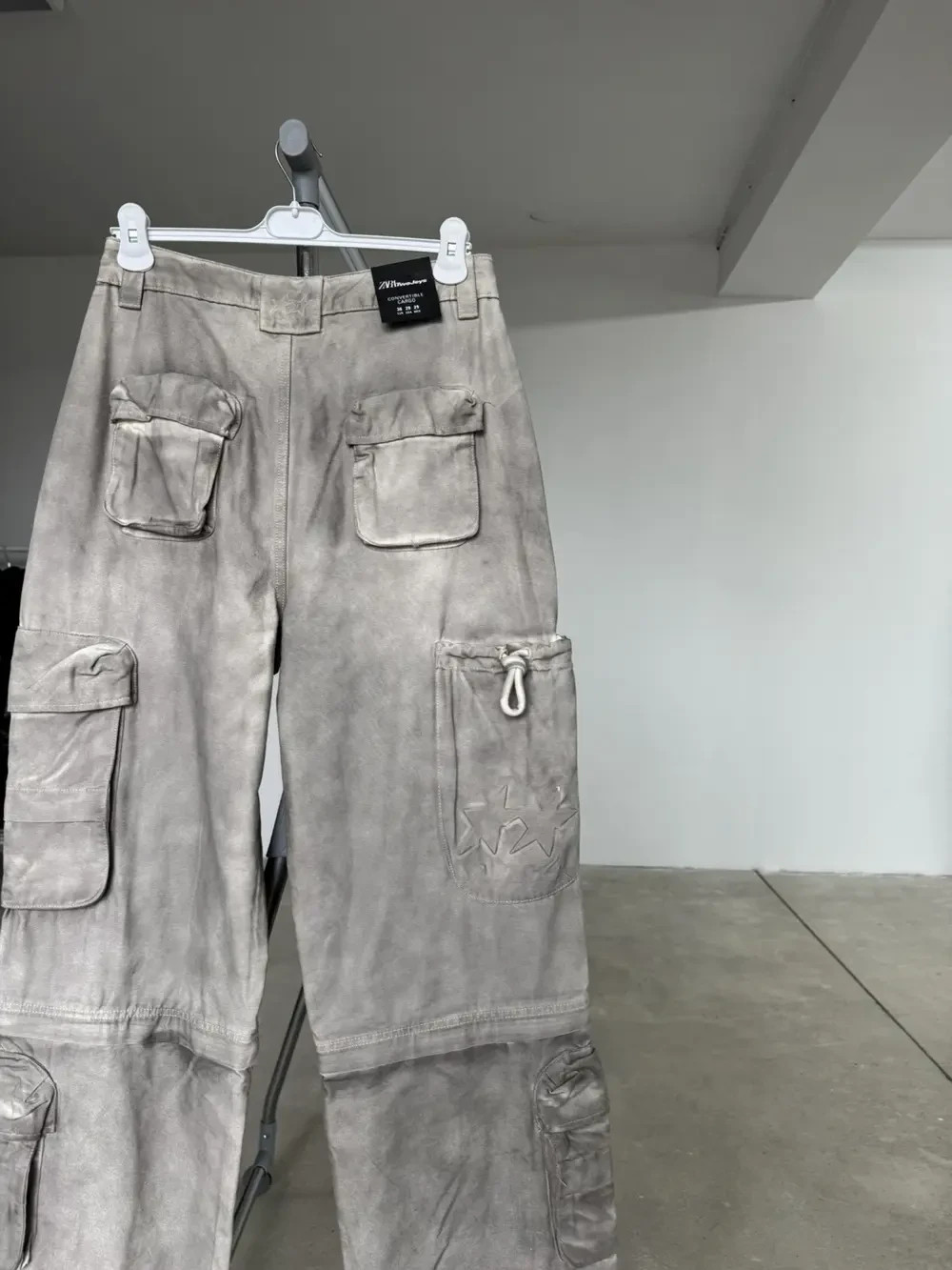 Twojeys x Zara Star Relaxed Oversize Cargo Pants Multipocket image 10
