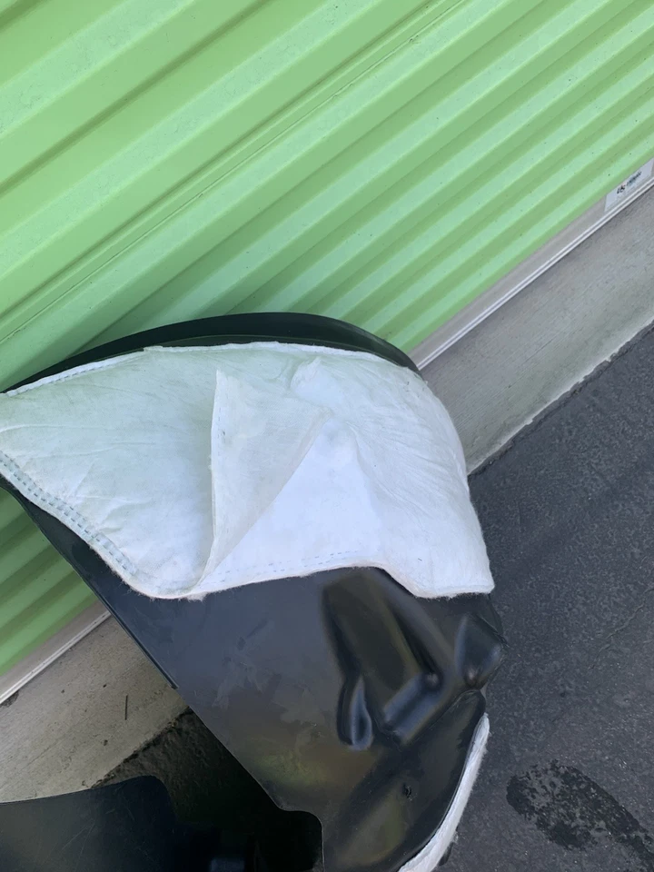 Nuevo protector contra salpicaduras forro delantero derecho OEM 2021-2024 Tesla Modelo X 1585129-00-C Foto 2 de 4