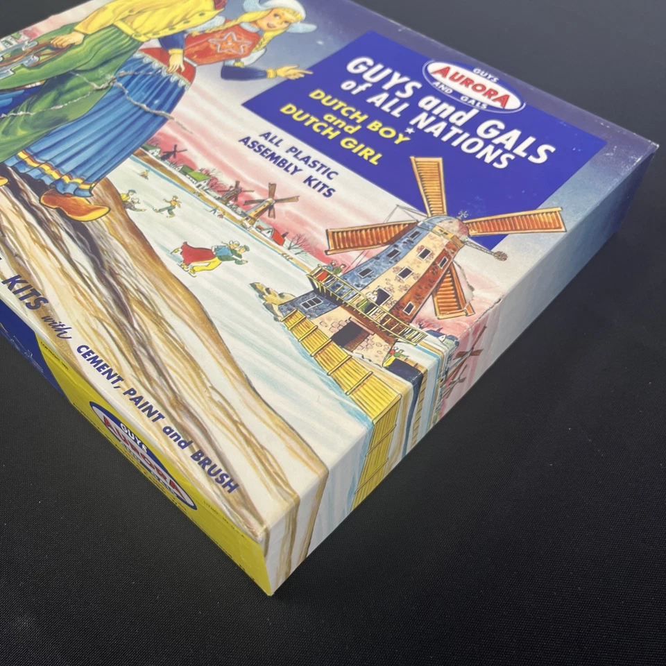 1957 Aurora Guys and Gals Dutch Boy and Dutch Girl Kit 209-2.49 RARE - Image 2 of 4