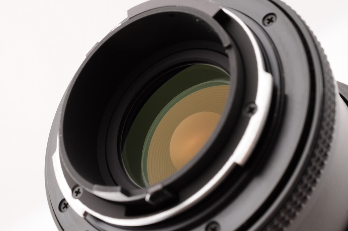 Contax Carl Zeiss Vario-Sonnar T* 80-200mm f4 CY Mount MMJ Contax Carl Zeiss Vario-Sonnar T* 80-200mm f4 CY Mount MMJ