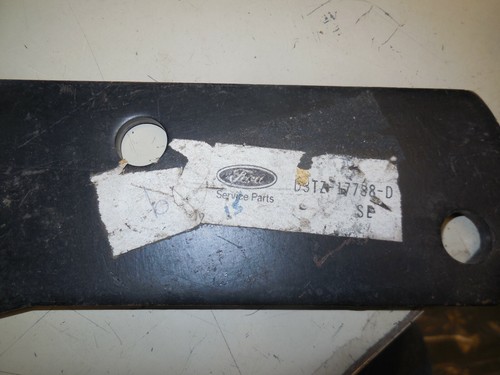 NOS 1973-1977 Ford F250 Inner Rear Bumper Arm LH D3TZ-17788-D - Picture 3 of 3