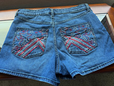 SHAYNE denim blue shorts size 34 stars stripes back pockets Excellent