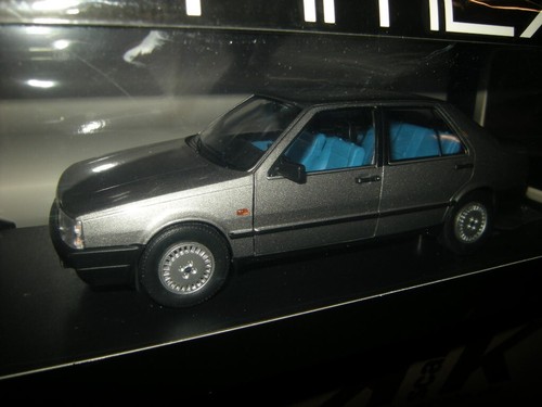 1:18 MITICA Fiat Croma 2.0 Turbo IE 1985 Polar grey/grau (MET 683) in OVP - 第 1/1 張圖片